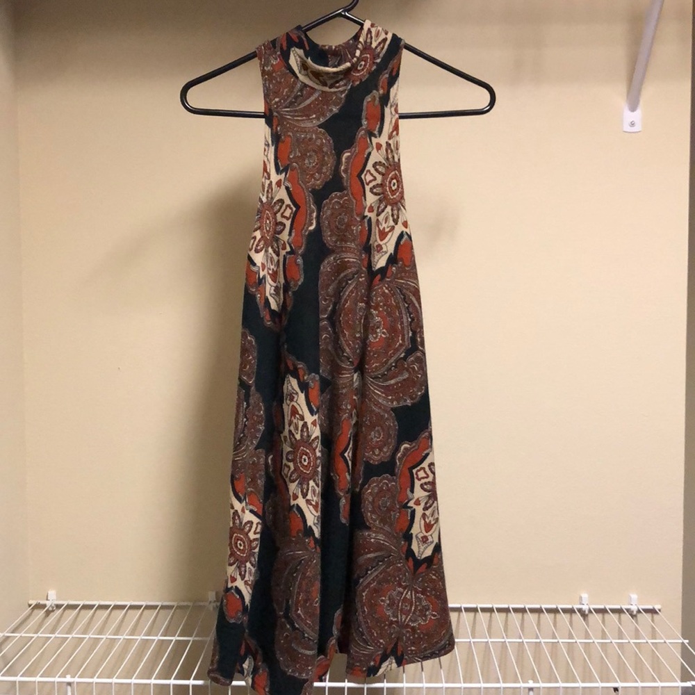 Sweater dress in cute vintage print